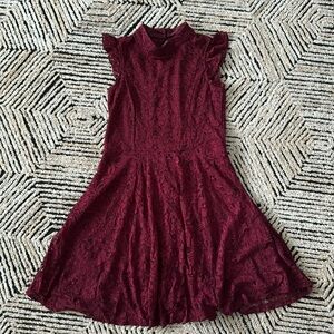 *2 for $30* Gorgeous girls lace dress by zenzi. Sz XL 14/16